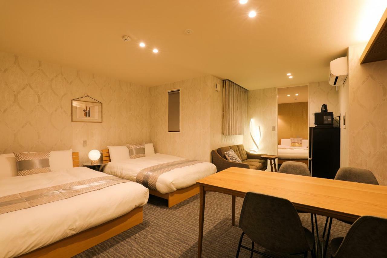 Grand Base Gion Villa Fukuoka  Bagian luar foto