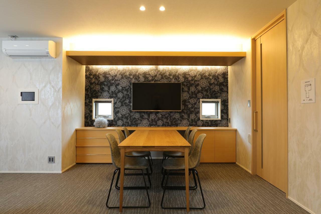 Grand Base Gion Villa Fukuoka  Bagian luar foto