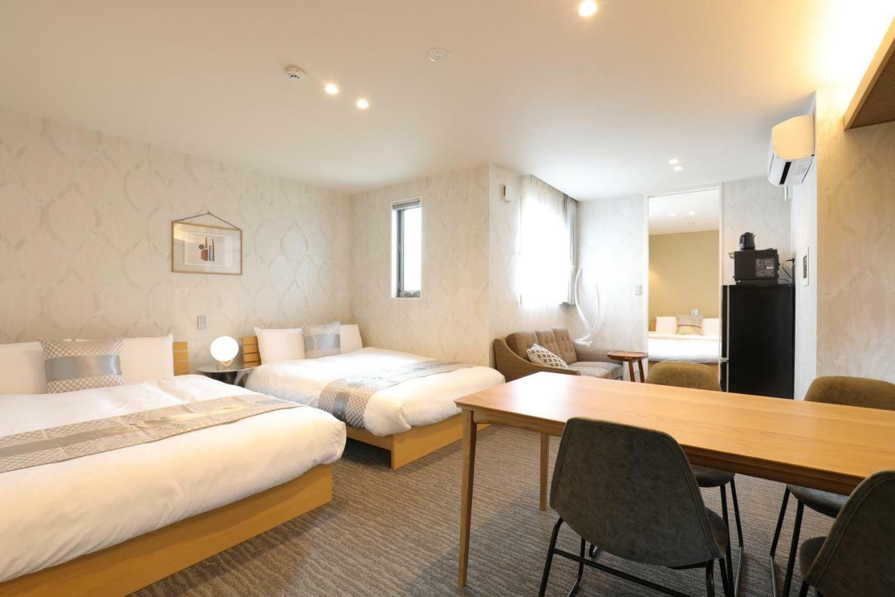 Grand Base Gion Villa Fukuoka  Bagian luar foto