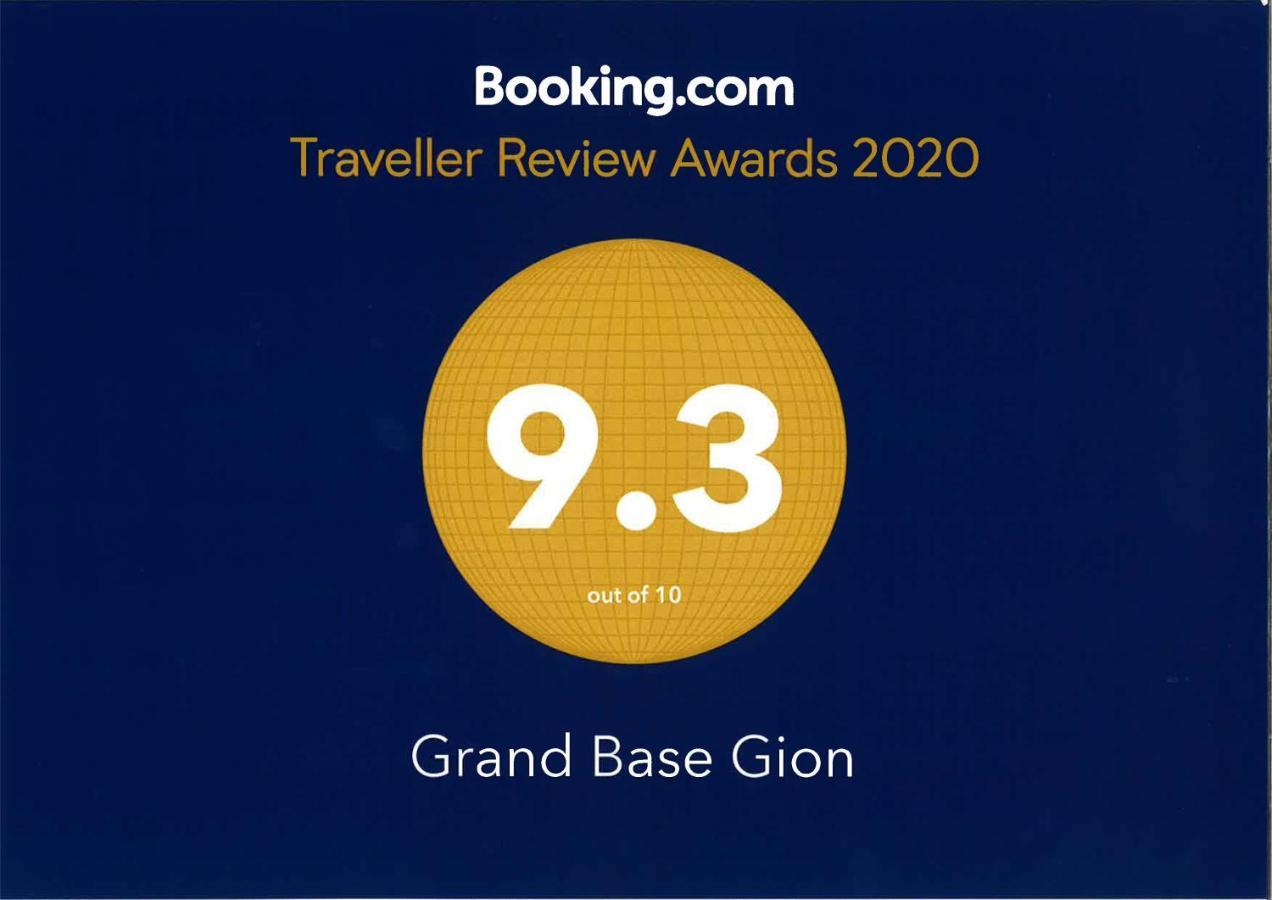 Grand Base Gion Villa Fukuoka  Bagian luar foto
